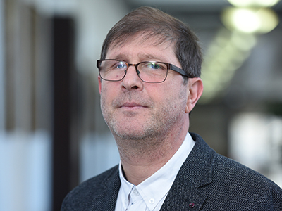 prof. dr. ing. Radu VĂCĂREANU, rector, UNIVERSITATEA TEHNICĂ DE CONSTRUCȚII BUCUREȘTI